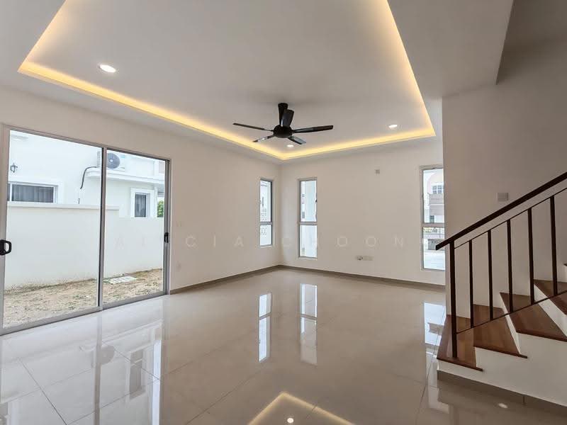 Semi-Detached House for Rent in Kajang (Selangor) - Alicia Choong - Living Room - PropertyGuru.com.my
