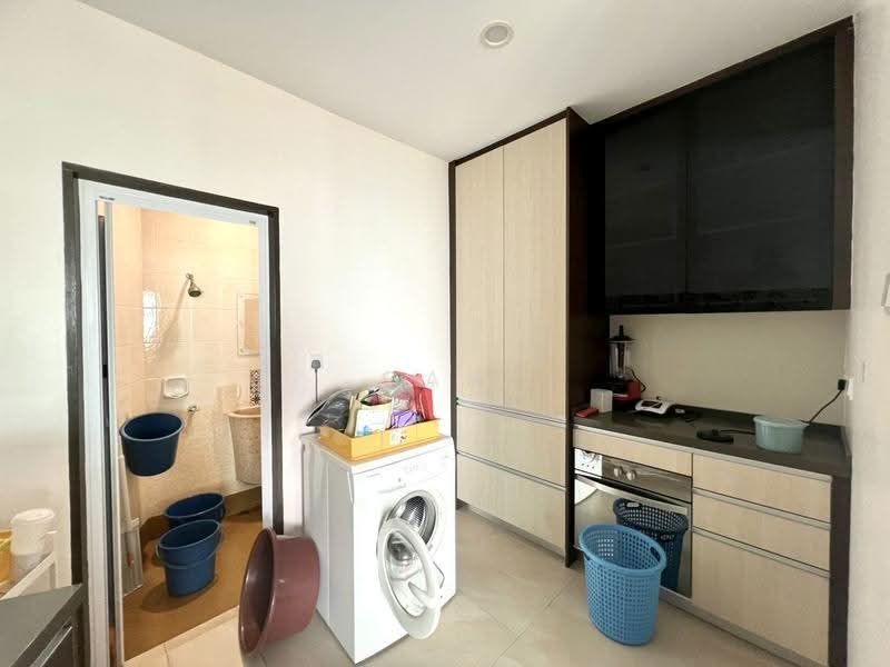Condominium for Rent at The View Condominium - Gan Chun Kai - Kitchen - PropertyGuru.com.my