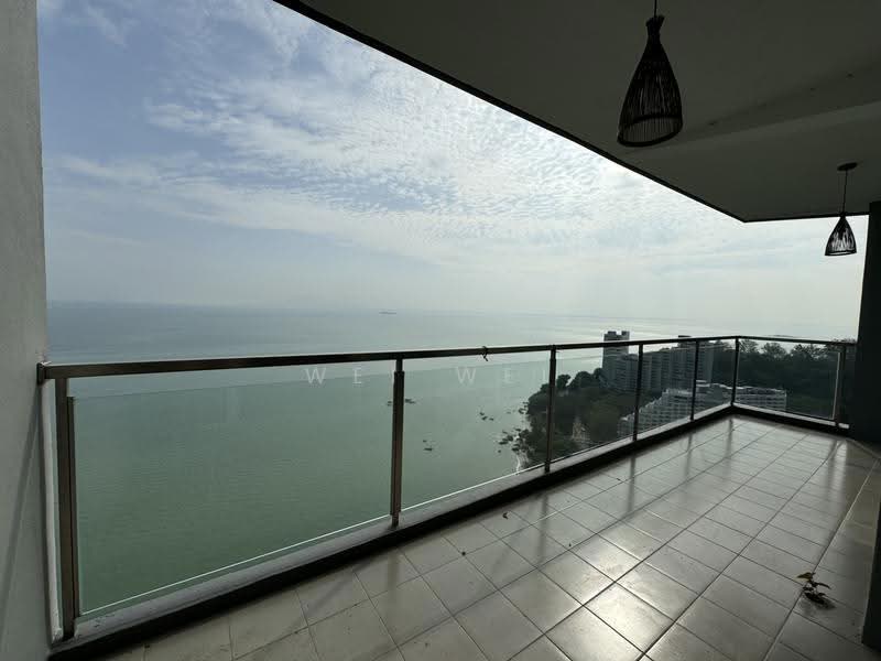 Condominium for Sale at 10 Island Resort - Wei Wei - Balcony - PropertyGuru.com.my