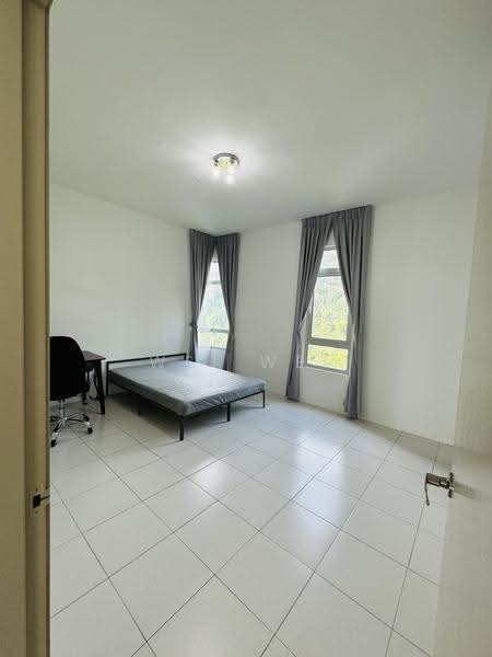Condominium for Sale at 10 Island Resort - Wei Wei - Bedroom - PropertyGuru.com.my