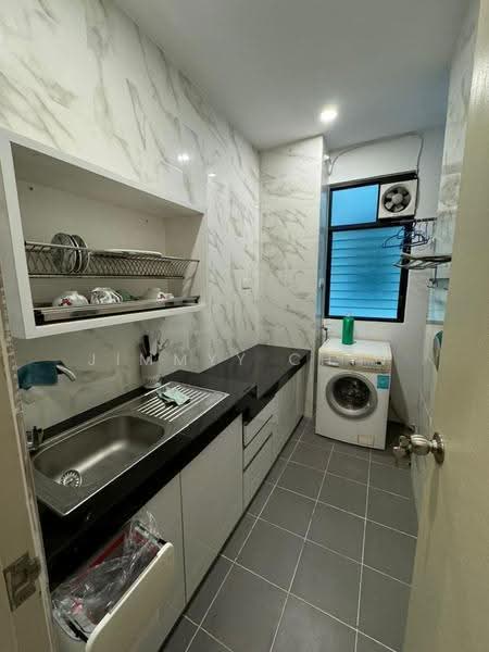 Kondominium untuk Dijual di Sapphire On The Park - Jimmyy Chin - Kitchen - PropertyGuru.com.my