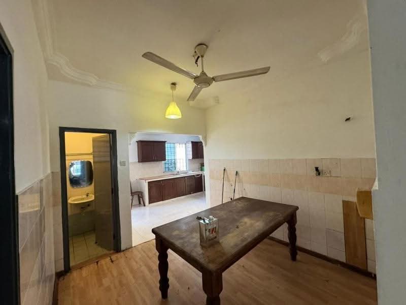 Rumah Teres 2-Tingkat untuk Dijual di Sungai Buloh (Selangor) - Nor Ozir - Kitchen - PropertyGuru.com.my
