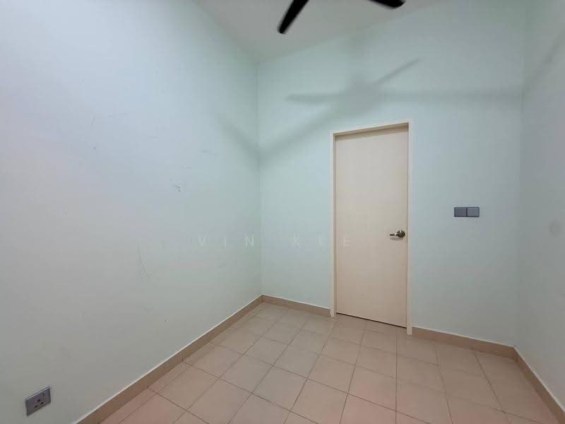 Kediaman Servis untuk Dijual di D'Suites Akasia Horizon @ Horizon Hills - VIN Kee - Interior - PropertyGuru.com.my