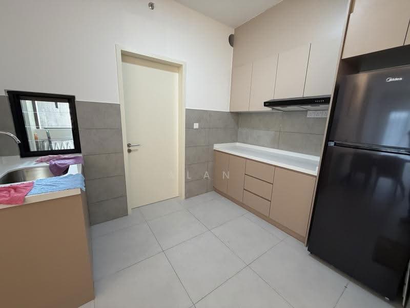 Kondominium untuk Disewa di D'Terra Residences - Alan Chia - Kitchen - PropertyGuru.com.my