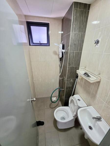 Condominium for Rent at Vista Bangi - Peter Tan - Bathroom - PropertyGuru.com.my