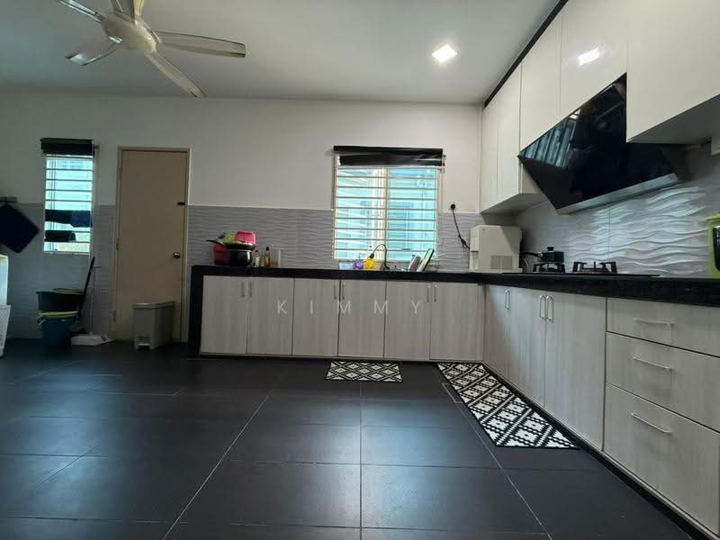 Rumah Teres 2-Tingkat untuk Dijual di Semenyih (Selangor) - Kimmy Chua - Kitchen - PropertyGuru.com.my