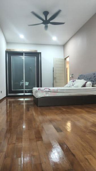 Semi-Detached House for Sale in Taman Perling (Perling) - VIN Kee - Bedroom - PropertyGuru.com.my