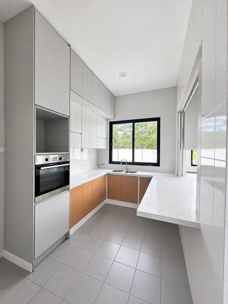 Bungalow House for Sale in Twin Palms Kemensah (Melawati) - Lucas Loh - Kitchen - PropertyGuru.com.my