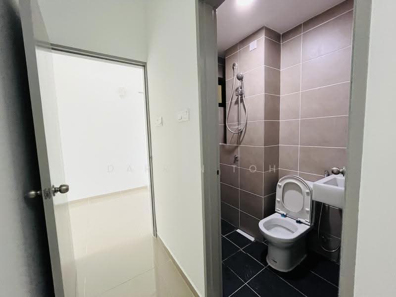 Service Residence for Rent at Serviced Residence @ The Louvre @ Country Heights - Darren Toh - Bathroom - PropertyGuru.com.my