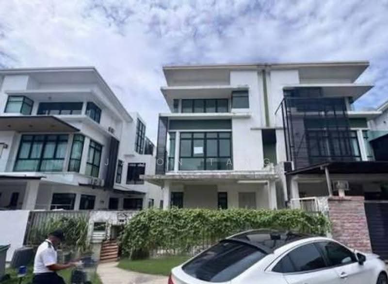 Rumah Kluster untuk Dijual di Taman Mutiara Mas (Skudai) - Jason Tang - Exterior - PropertyGuru.com.my
