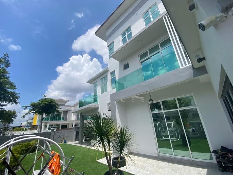 Cluster House for Sale in Taman Mutiara Rini (Skudai) - VIN Kee - PropertyGuru.com.my