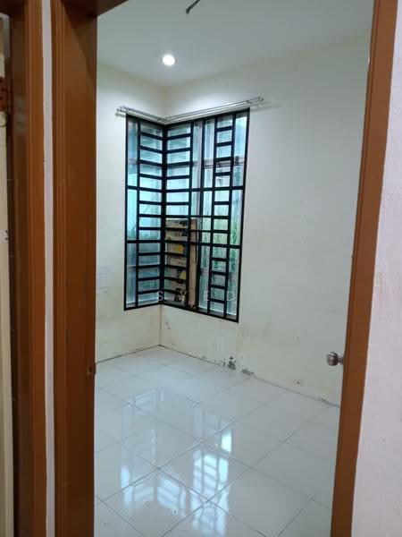 Rumah Berkembar untuk Dijual di Bandar Seri Astana (Sungai Petani) - Syed Redho - Interior - PropertyGuru.com.my