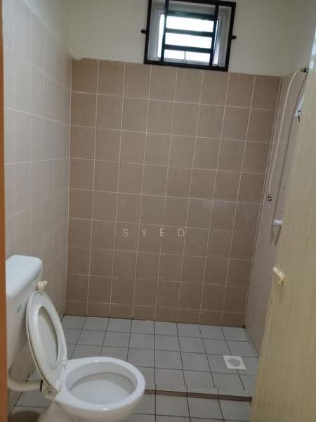 Rumah Berkembar untuk Dijual di Bandar Seri Astana (Sungai Petani) - Syed Redho - Bathroom - PropertyGuru.com.my