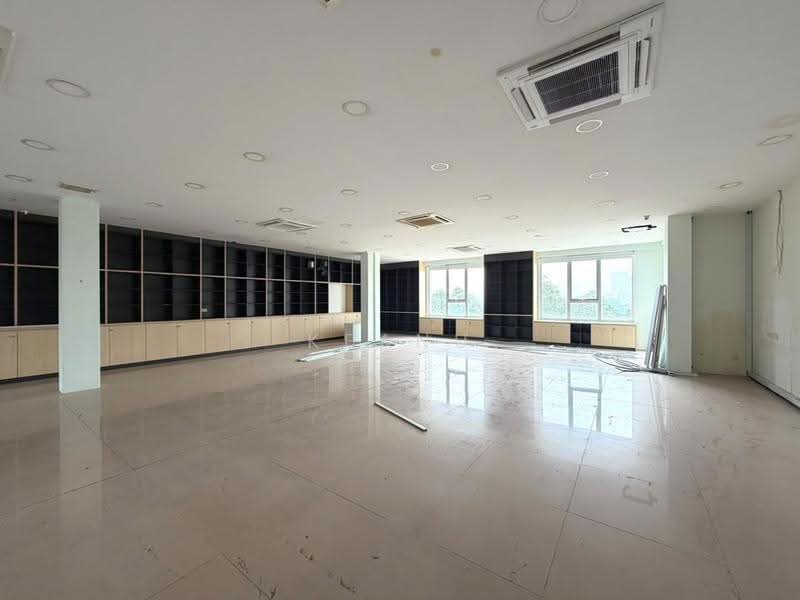 Office for Rent in Bandar Sri Damansara (Selangor) - Keanu Tan - Interior - PropertyGuru.com.my