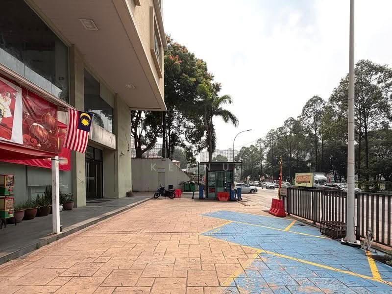 Office for Rent in Bandar Sri Damansara (Selangor) - Keanu Tan - Exterior - PropertyGuru.com.my