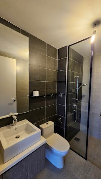 Kediaman Servis untuk Dijual di The Arcuz - Adam Lee - Bathroom - PropertyGuru.com.my
