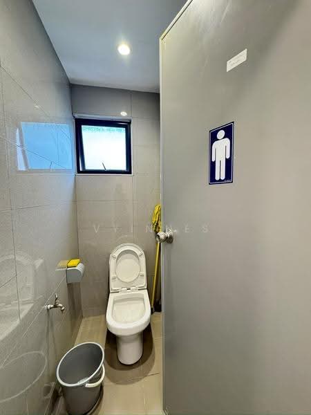Office for Rent in Butterworth (Penang) - Vyinnes Ang - Bathroom - PropertyGuru.com.my