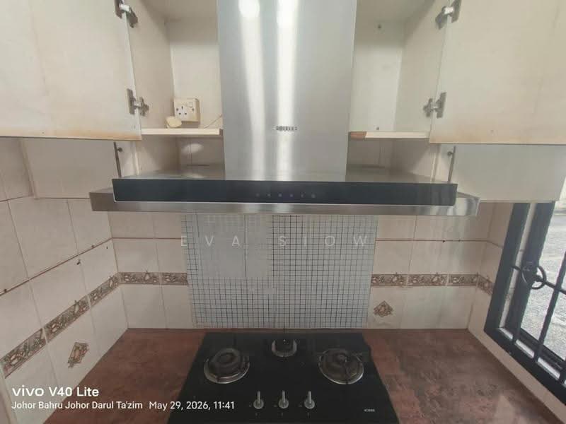 2-storey Terraced House for Sale in Taman Perling (Perling) - Eva Siow - Kitchen - PropertyGuru.com.my