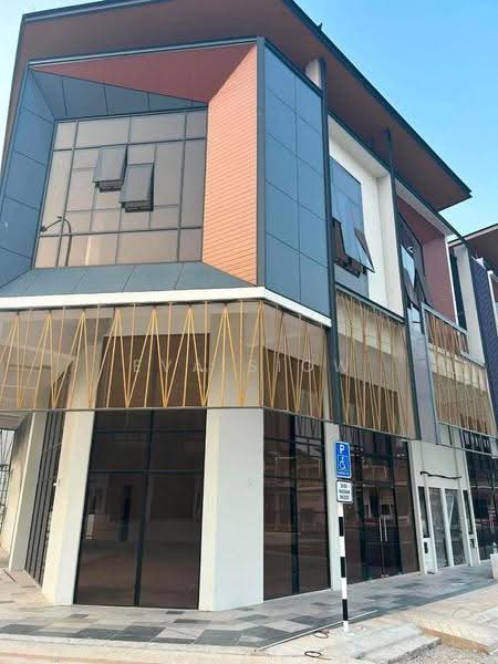 Kedai untuk Disewa di Bukit Indah (Iskandar Puteri (Nusajaya)) - Eva Siow - Exterior - PropertyGuru.com.my