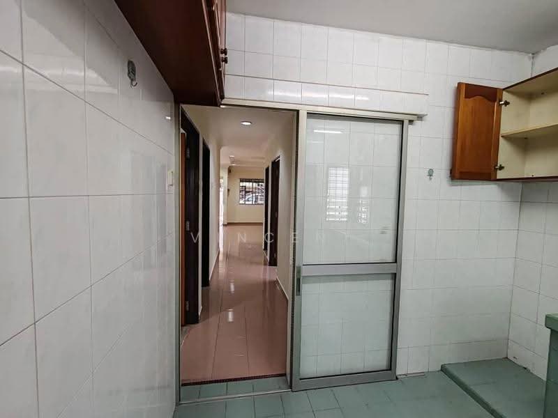 1-storey Terraced House for Sale in Bandar Sri Damansara (Selangor) - Vincent Goh - Corridor - PropertyGuru.com.my