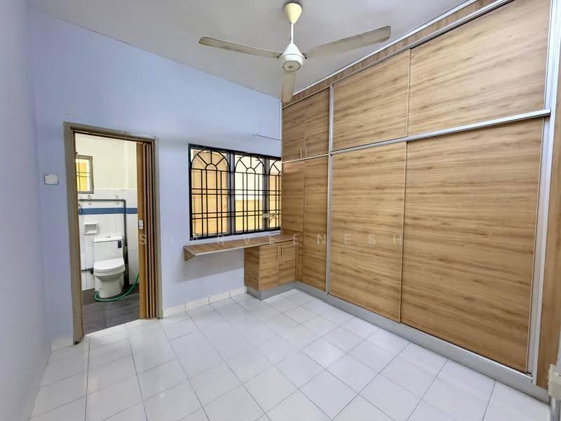 2-storey Terraced House for Sale in Rawang (Selangor) - Sharveenesh V - Bathroom - PropertyGuru.com.my