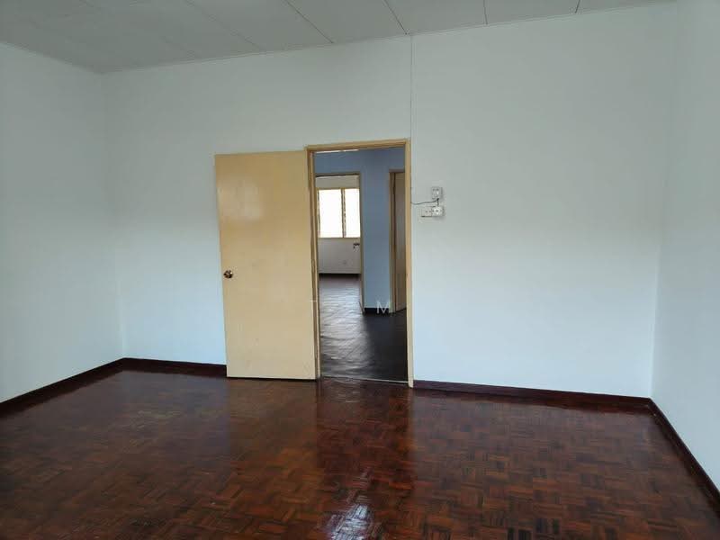 Rumah Teres 2-Tingkat untuk Disewa di Bandar Putra Permai (Seri Kembangan) - Tom Foo - Interior - PropertyGuru.com.my
