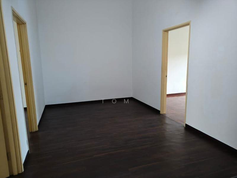Rumah Teres 2-Tingkat untuk Disewa di Bandar Putra Permai (Seri Kembangan) - Tom Foo - Interior - PropertyGuru.com.my