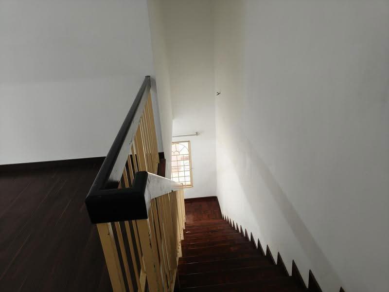 Rumah Teres 2-Tingkat untuk Disewa di Bandar Putra Permai (Seri Kembangan) - Tom Foo - Interior - PropertyGuru.com.my