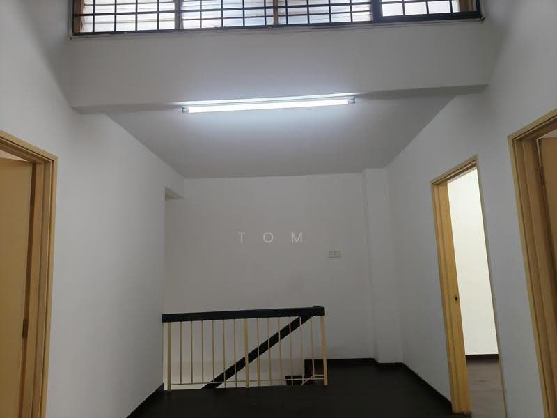 2-storey Terraced House for Sale in Bandar Putra Permai (Seri Kembangan) - Tom Foo - Interior - PropertyGuru.com.my
