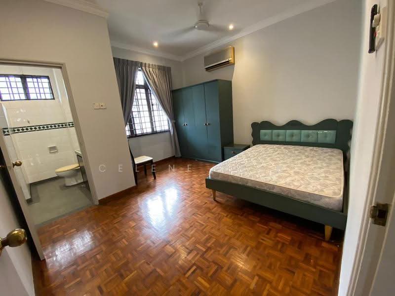 2-storey Terraced House for Sale in Taman Molek (Johor Bahru) - Celene Chan - PropertyGuru.com.my