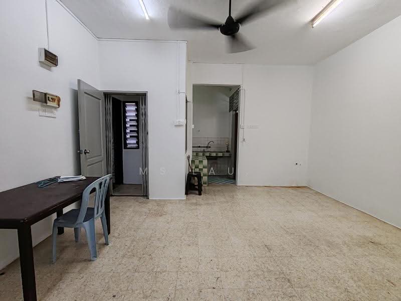 Rumah Flat untuk Dijual di Jalan Chempedak - Ms Lau. - Kitchen - PropertyGuru.com.my