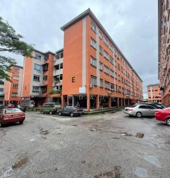 Rumah Flat untuk Dijual di Taman Pulai Utama - Firdaus Dauz - Exterior - PropertyGuru.com.my