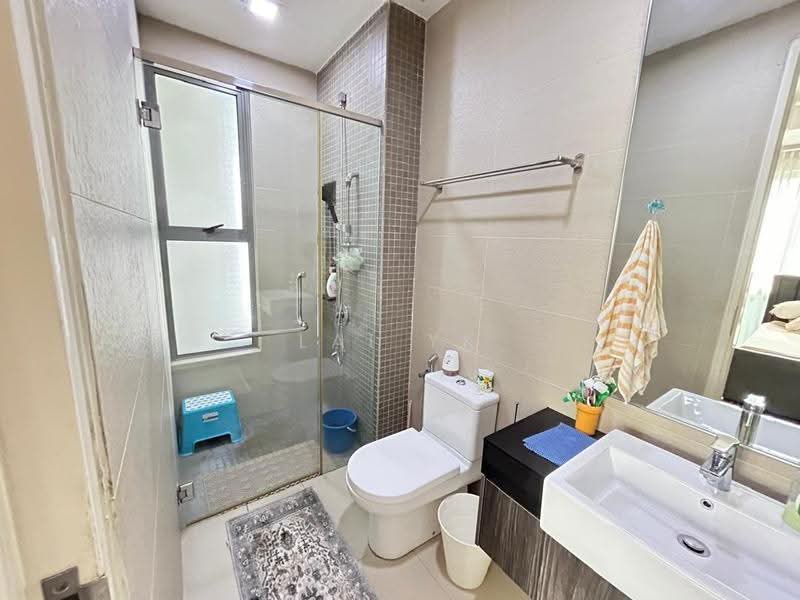 Semi-Detached House for Sale in Temasya Glenmarie (Glenmarie) - Lai YK - Bathroom - PropertyGuru.com.my