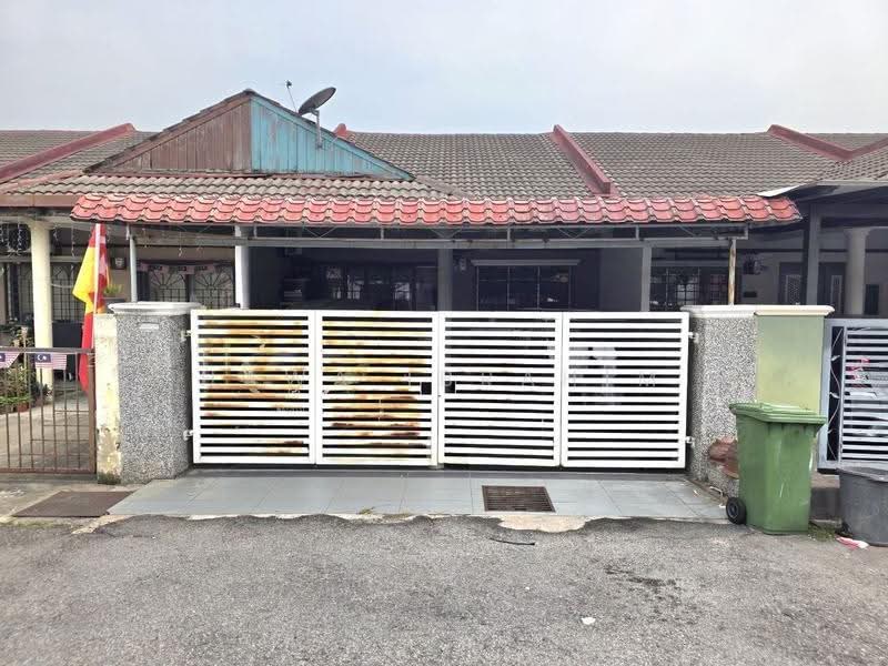 Rumah Teres 1-Tingkat untuk Dijual di Seksyen 7 (Bangi) - Hawa Ibrahim - Exterior - PropertyGuru.com.my