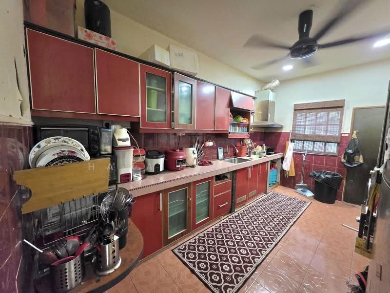 Rumah Teres 1-Tingkat untuk Dijual di Seksyen 7 (Bangi) - Hawa Ibrahim - Kitchen - PropertyGuru.com.my