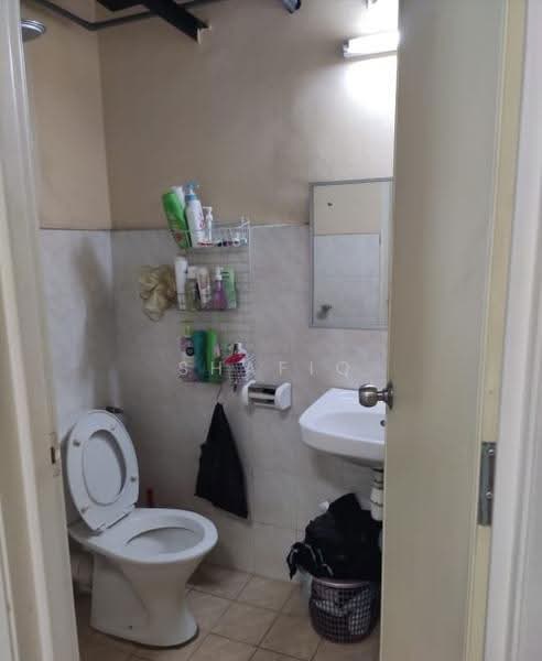 Apartment for Rent at Vista Pinggiran Apartment - Shafiq Muttalib - PropertyGuru.com.my