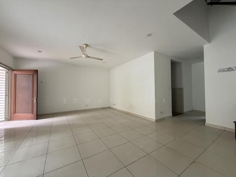 2-storey Terraced House for Sale in Cheras (Selangor) - Edward Ooi - Living Room - PropertyGuru.com.my