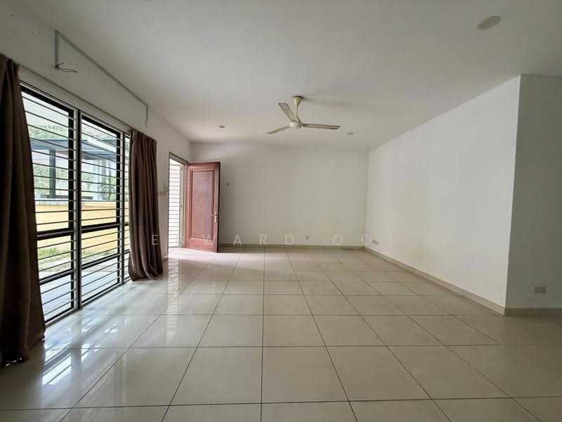 2-storey Terraced House for Sale in Cheras (Selangor) - Edward Ooi - Living Room - PropertyGuru.com.my