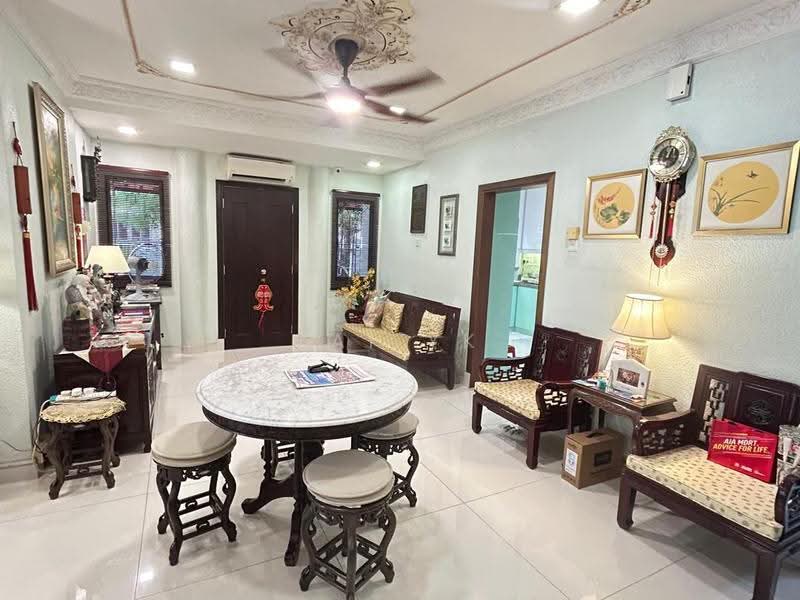 Rumah Berkembar untuk Dijual di Usj 5 (Subang Jaya) - Lai YK - Living Room - PropertyGuru.com.my
