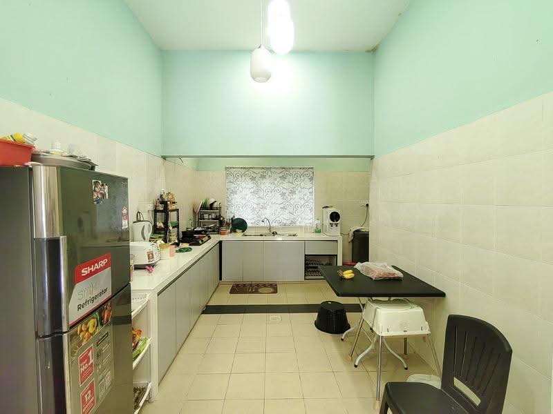 Rumah Teres 1-Tingkat untuk Dijual di Shah Alam (Selangor) - Azwa Abas - Kitchen - PropertyGuru.com.my