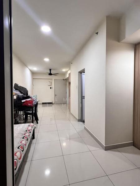 Kediaman Servis untuk Dijual di Suria Jelutong - Zamila Ismail - Corridor - PropertyGuru.com.my