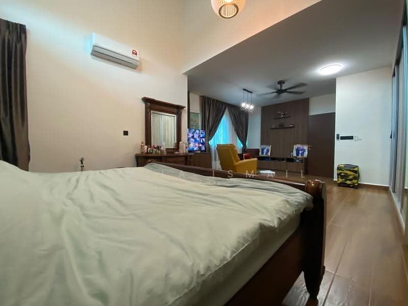 Rumah Teres 2-Tingkat untuk Dijual di Bukit Jelutong (Shah Alam) - Zamila Ismail - Bedroom - PropertyGuru.com.my