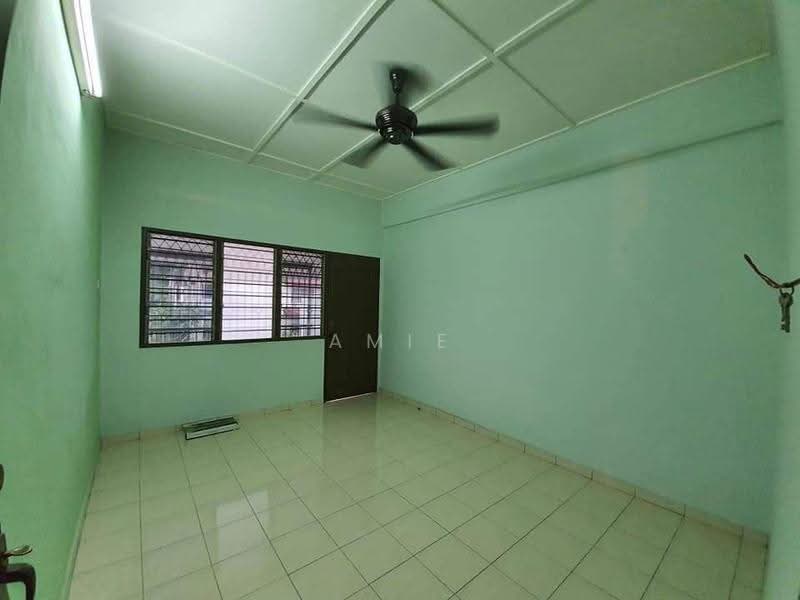 2-storey Terraced House for Sale in Menglembu (Perak) - Amie Chong - PropertyGuru.com.my