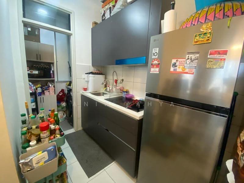 Kondominium untuk Dijual di PIXEL City Sentral - Banin Yahya - Kitchen - PropertyGuru.com.my