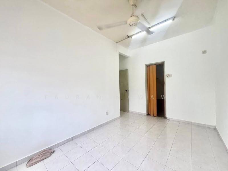 Pangsapuri untuk Dijual di Pangsapuri Seri Mewah (Blok B) - Fauran Nawawi - PropertyGuru.com.my