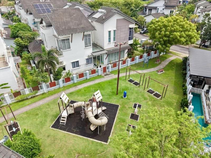 Bungalow House for Sale in Seksyen 13 (Shah Alam) - Azman Ahmad - Exterior - PropertyGuru.com.my