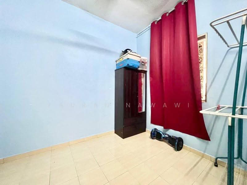 Apartment for Sale at Pangsapuri Danaumas - Fauran Nawawi - PropertyGuru.com.my