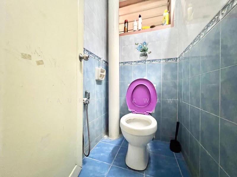 Apartment for Sale at Pangsapuri Danaumas - Fauran Nawawi - PropertyGuru.com.my