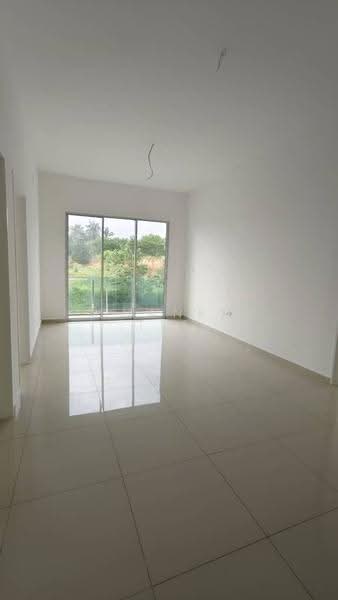 Rumah Teres 2-Tingkat untuk Dijual di Bandar Seri Impian (Kluang) - Shanel Tee - Living Room - PropertyGuru.com.my