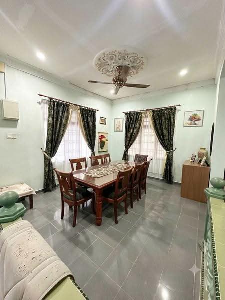 Bungalow House untuk Dijual di Kertih (Terengganu) - Fazielawatie Ishak - Dining Room - PropertyGuru.com.my